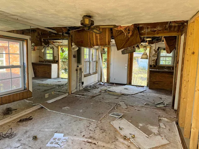 $85,000 | 409 3rd Street Southeast, Havana, FL 32333