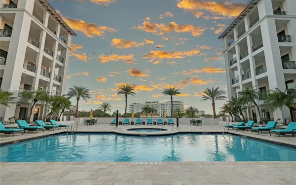 $10,000 | 200 East Palmetto Park Road, Unit 16, Boca Raton, FL 33432