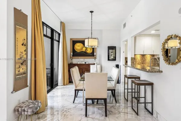 $10,000 | 200 East Palmetto Park Road, Unit 16, Boca Raton, FL 33432