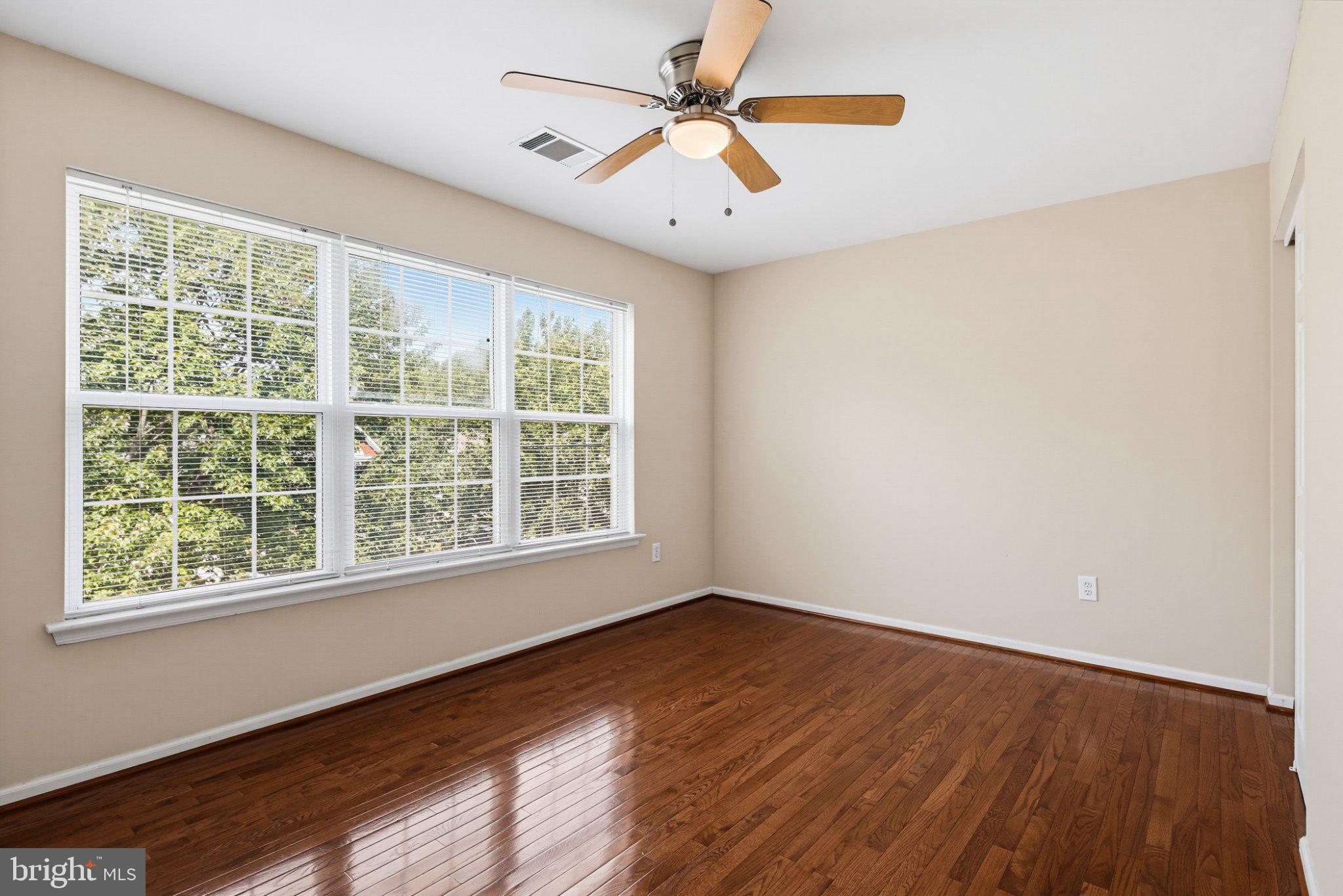 4 Summit Ridge Court Germantown, MD 20874 - Photo 17 of 35 Gallery Image 17