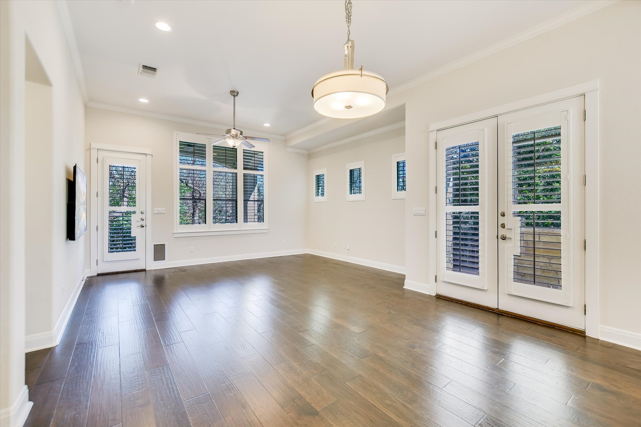 13510 Golden Wave Loop, Unit 53 Austin, TX 78738 - Photo 9 of 35