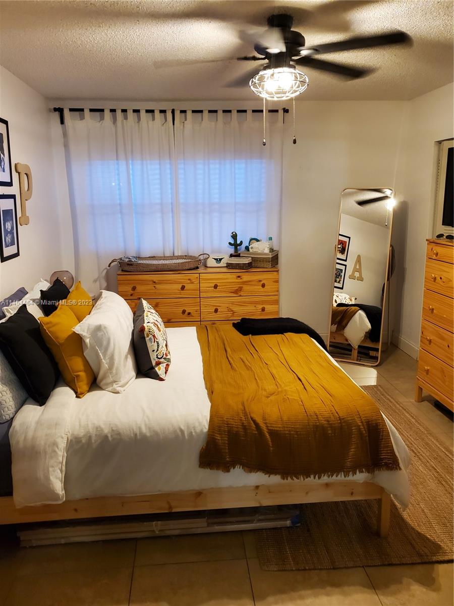 Hialeah Hialeah, FL 33012 - Photo 13 of 21