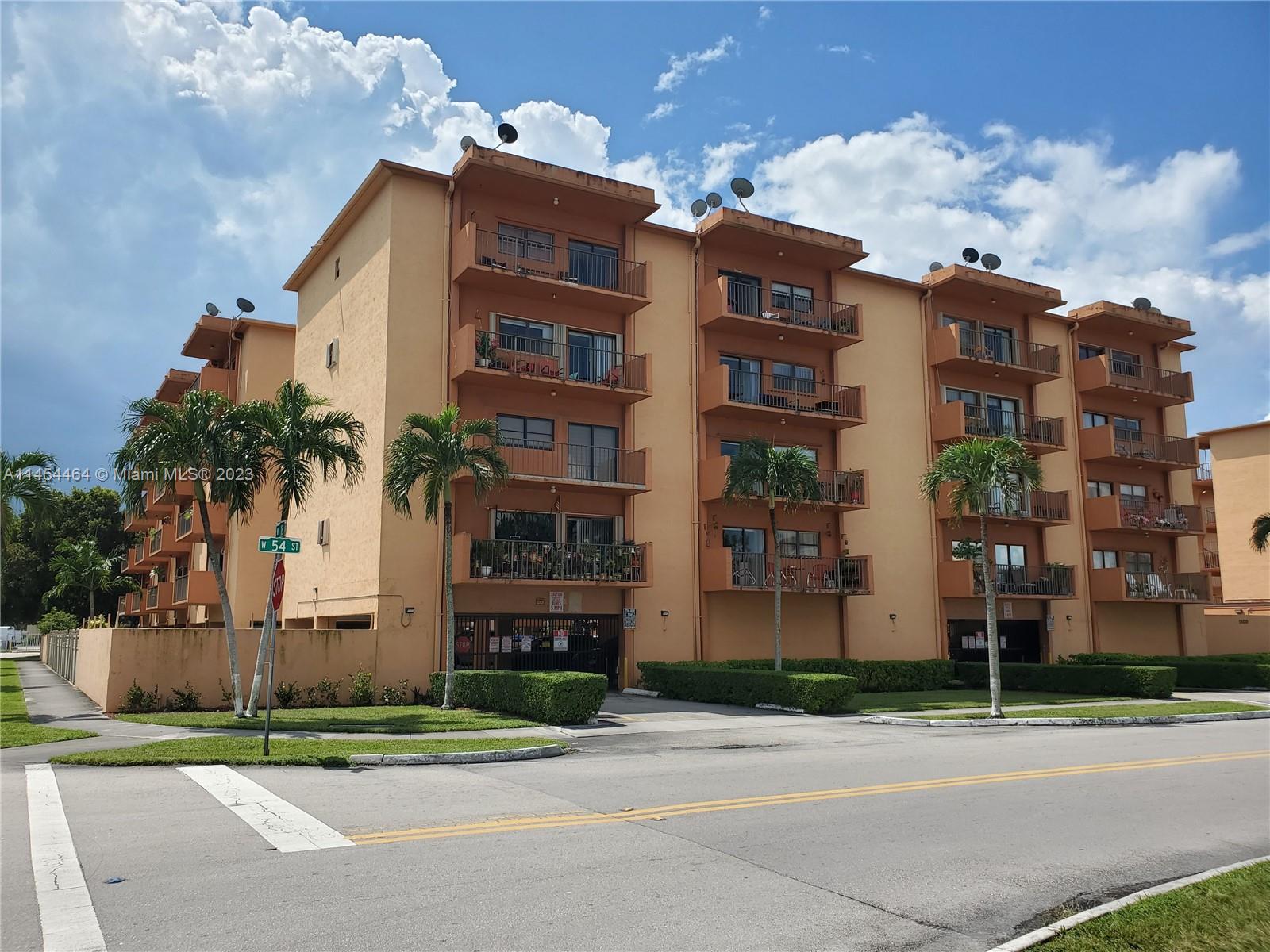 Hialeah Hialeah, FL 33012 - Photo 4 of 21