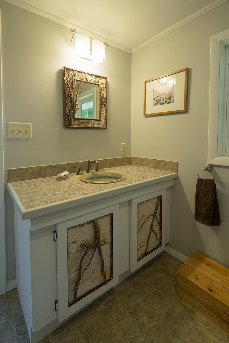 129 Adams Hill Road Newfane, VT 05351 - Photo 23 of 40