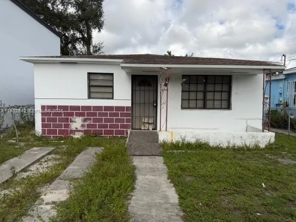 $399,999 | 2961 Northwest 59th Street, Miami, FL 33142
