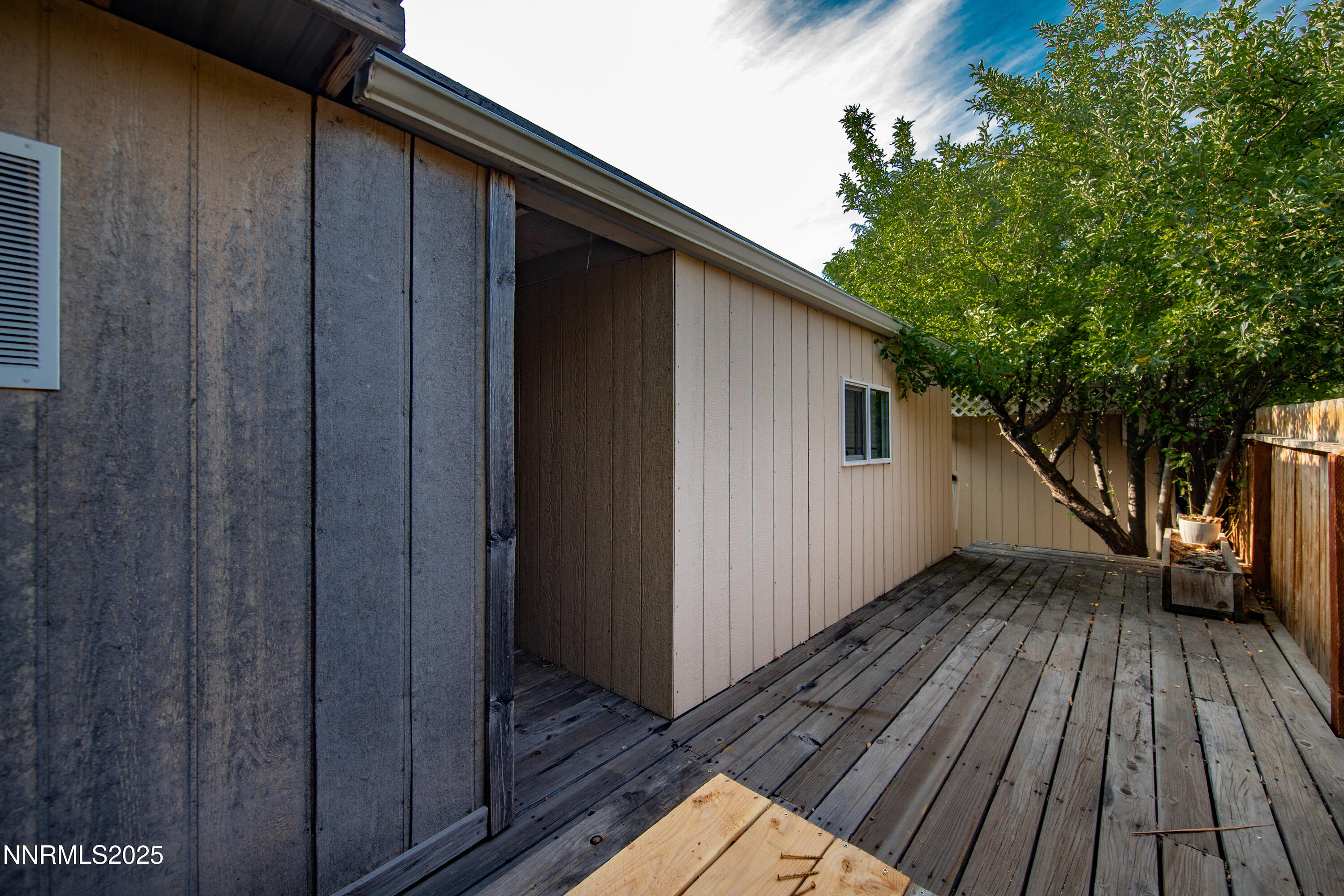 8581 Corrigan Way Reno, NV 89506 - Photo 37 of 40 a view of wooden deck