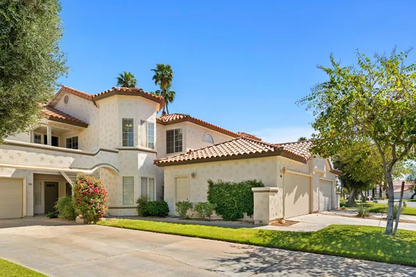 $384,900 | 188 Torrey Pine Drive, Palm Desert, CA 92211