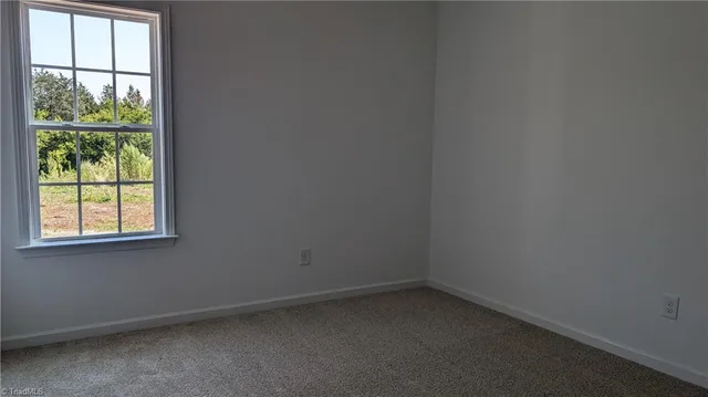 $338,990 | 216 Waylon Court, Lexington, NC 27295