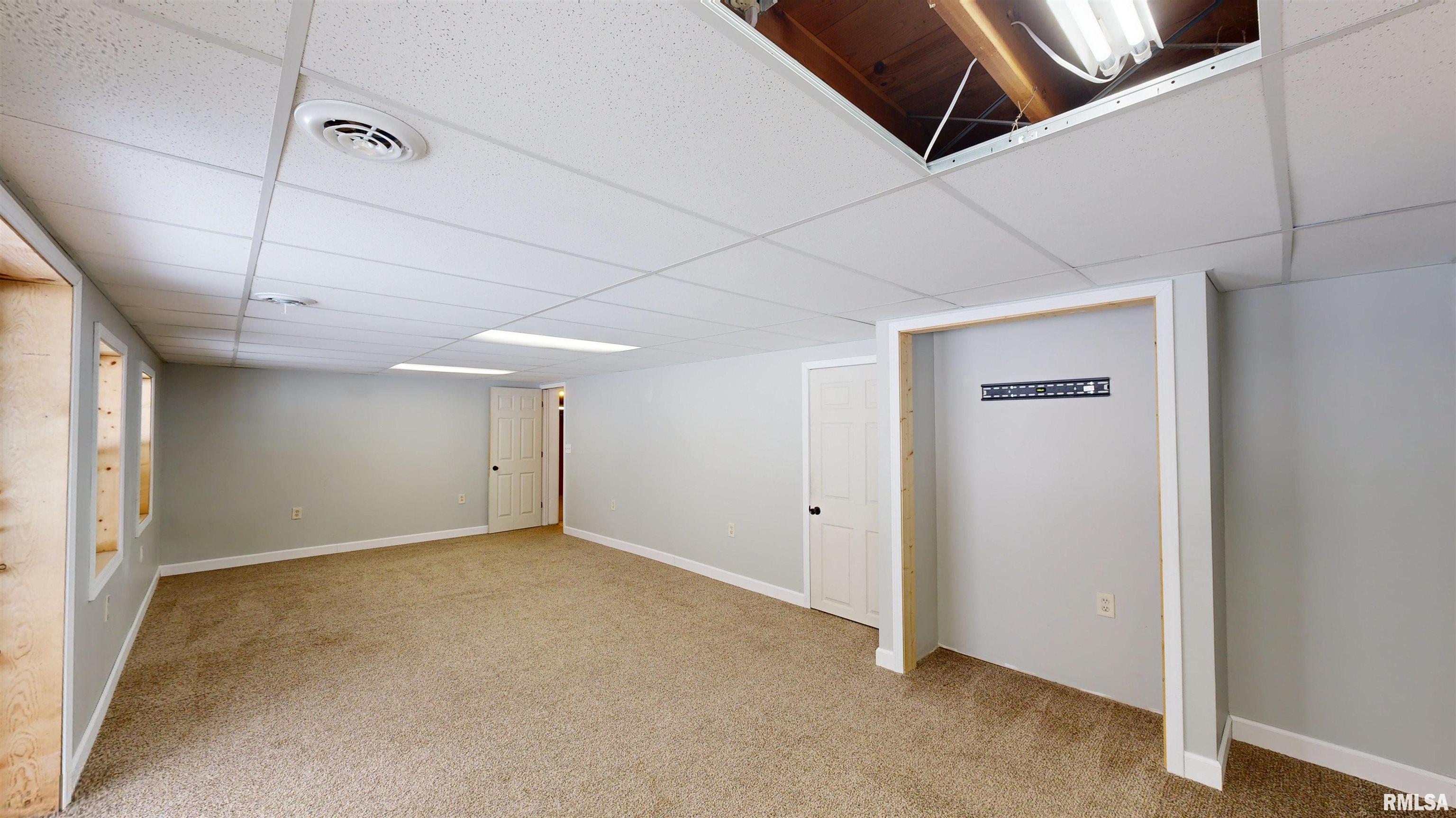 5803 North Kickapoo-Edwards Road Edwards, IL 61528 - Photo 20 of 24 Gallery Image 20