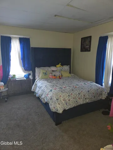 $189,900 | 214 6th Avenue, Watervliet, NY 12189