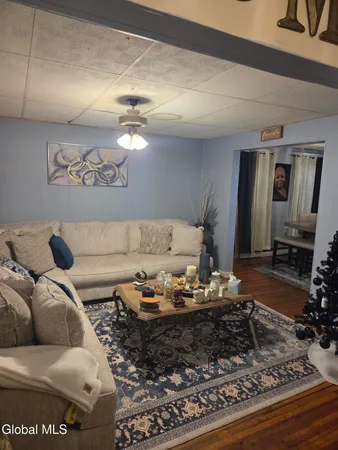 $189,900 | 214 6th Avenue, Watervliet, NY 12189
