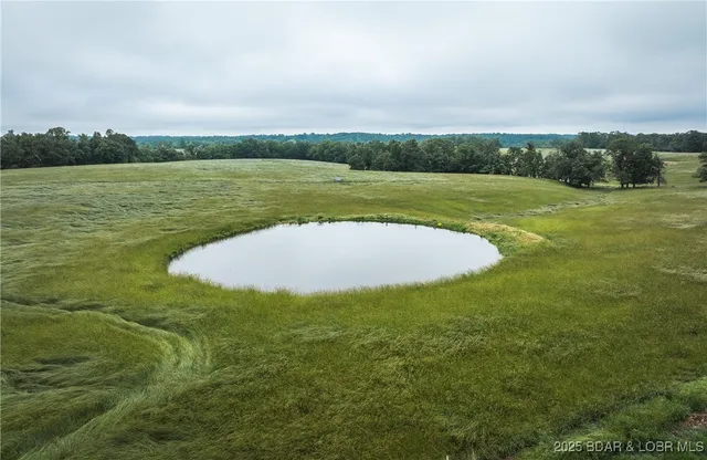 $675,000 | 2 Farm Road, Crane, MO 65633