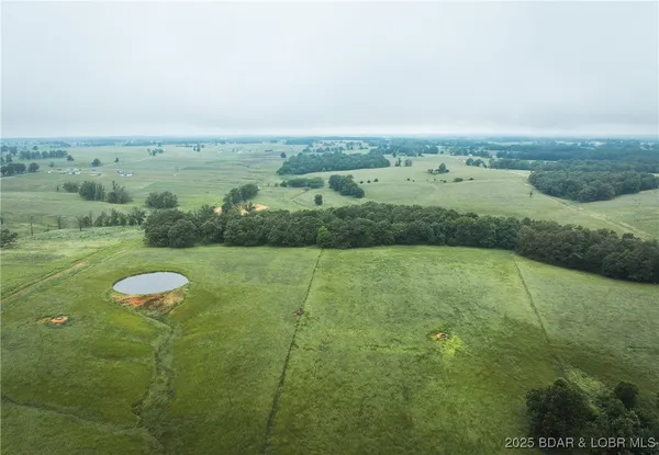 $675,000 | 2 Farm Road, Crane, MO 65633