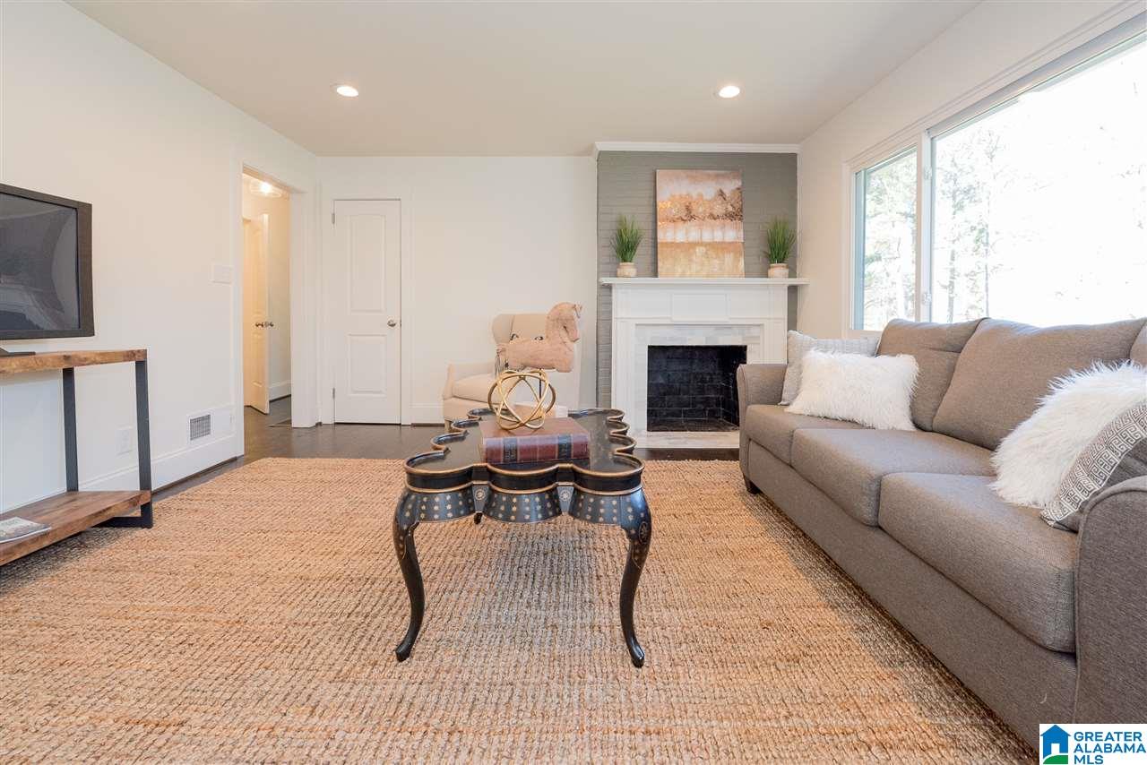 204 Rockaway Road Birmingham, AL 35209 - Photo 7 of 37