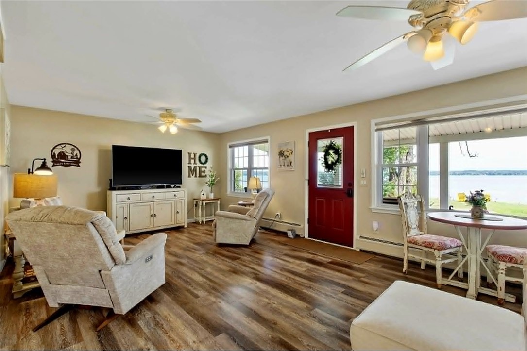 Gallery Image 6