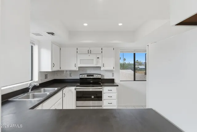 $228,000 | 7061 East Broadway Road, Unit 48, Mesa, AZ 85208