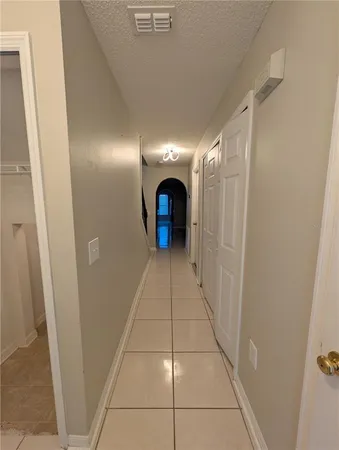 $2,100 | 4630 Ashburn Square Drive, Tampa, FL 33610