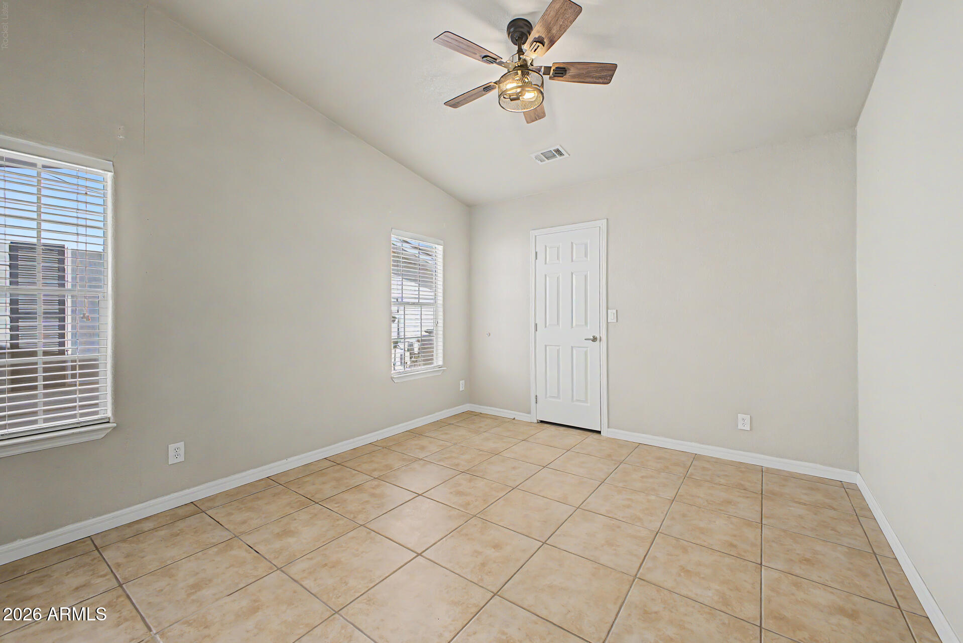 3301 South Goldfield Road, Unit 2064 Apache Junction, AZ 85119 - Photo 28 of 43 3301 S Goldfield Rd, Lot 2064