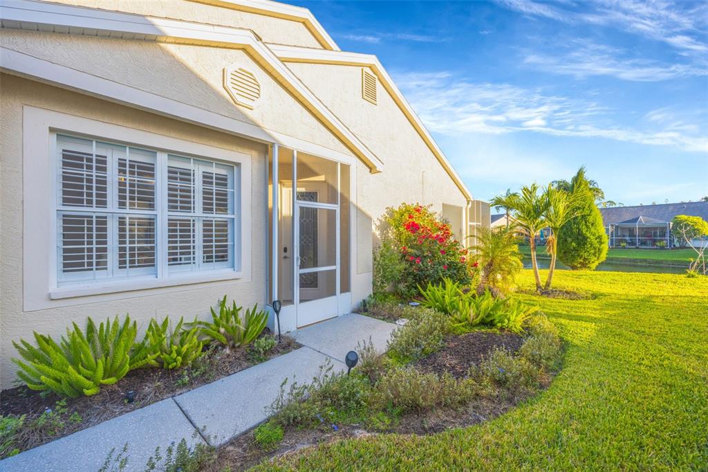 20804 Eustis Road Land O Lakes, FL 34637 - Photo 2 of 65