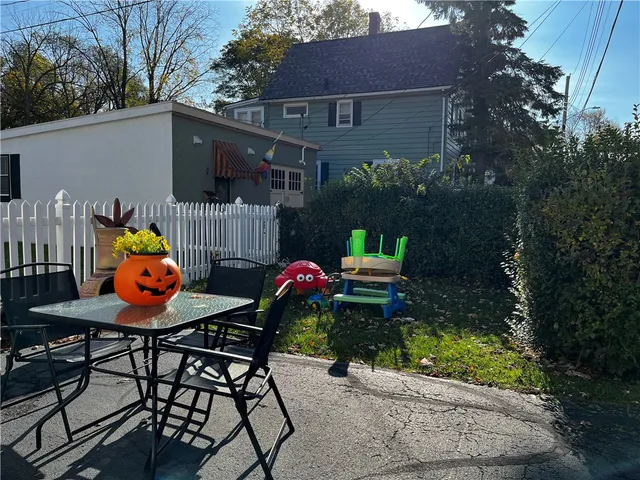 $129,900 | 21 Park Avenue, Geneva City, NY 14456