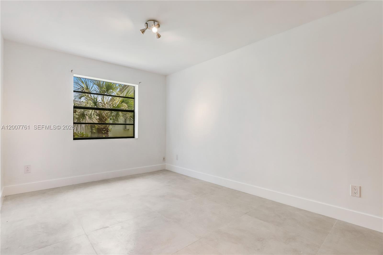 9103 Southwest 78th Place Miami, FL 33156 - Photo 17 of 18