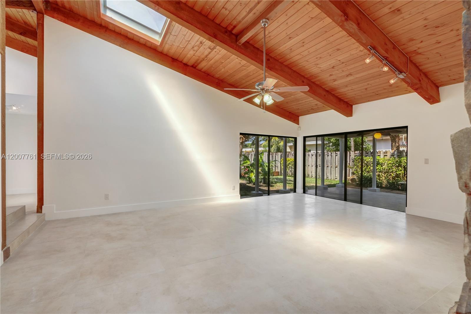 9103 Southwest 78th Place Miami, FL 33156 - Photo 5 of 18