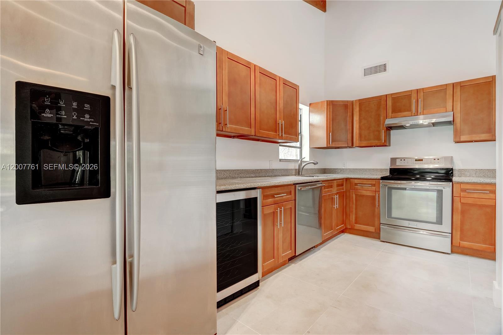 9103 Southwest 78th Place Miami, FL 33156 - Photo 9 of 18