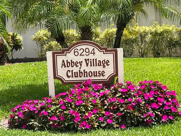 $1,250 | 21 Abbey Lane, Unit 104, Delray Beach, FL 33446