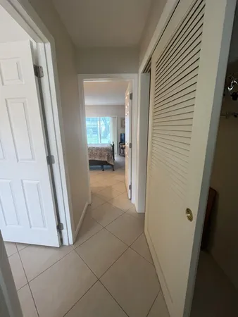 $1,250 | 21 Abbey Lane, Unit 104, Delray Beach, FL 33446