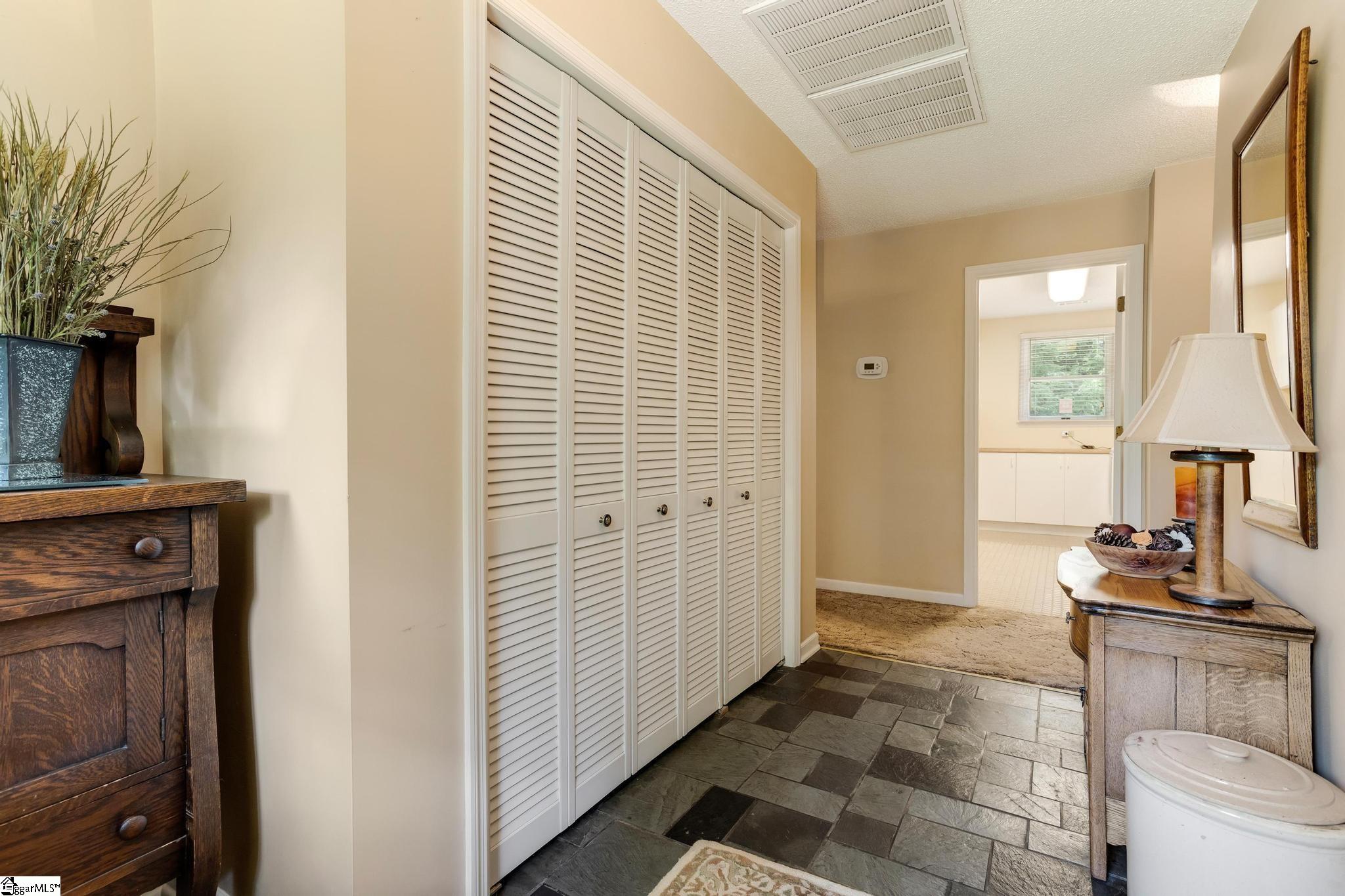 1318 Earls Bridge Road Easley, SC 29640 - Photo 11 of 34