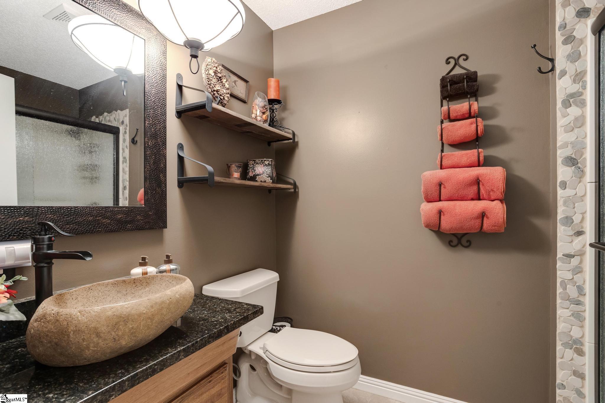 1318 Earls Bridge Road Easley, SC 29640 - Photo 22 of 34