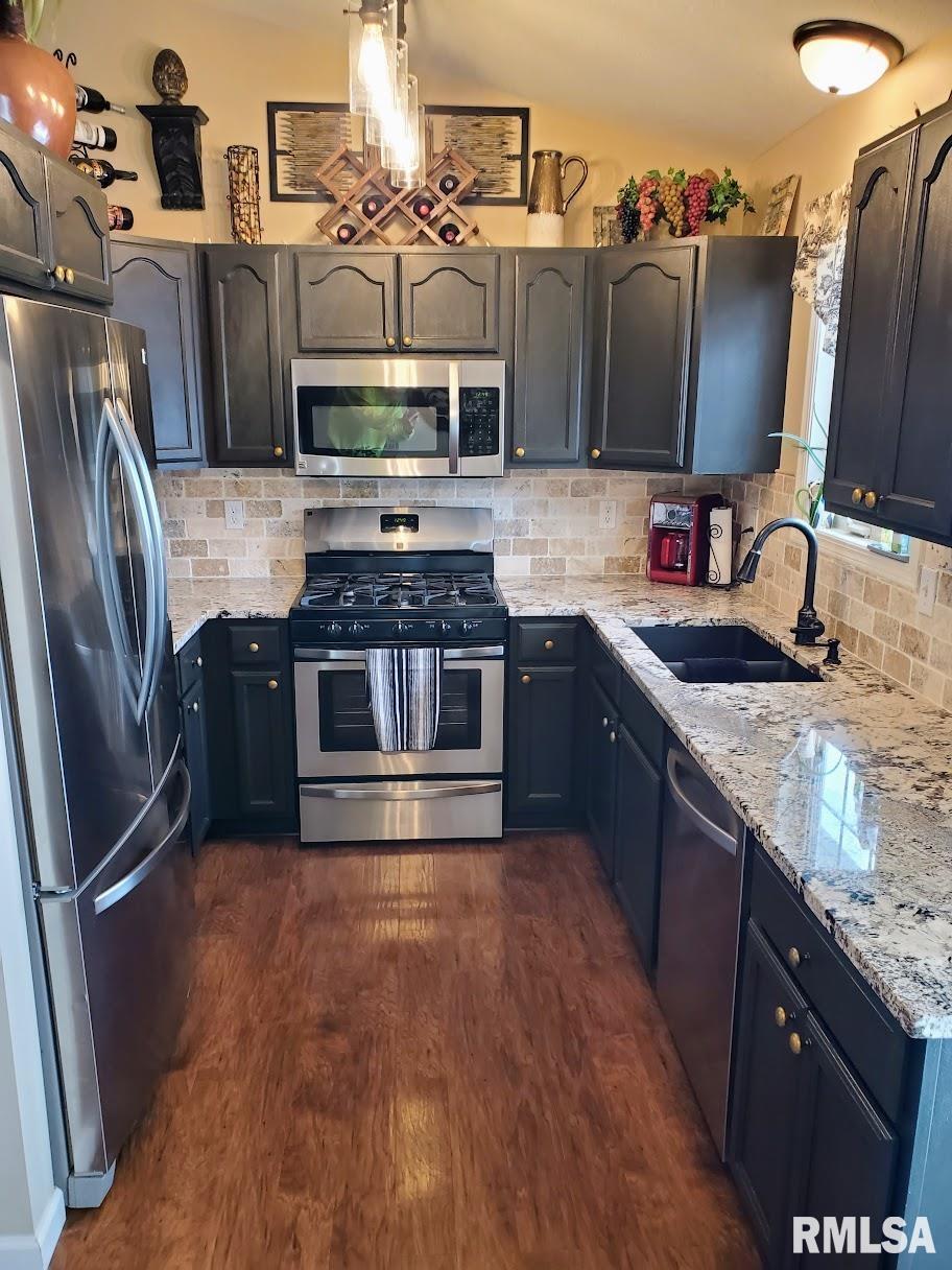 622 Coal Bank Road Metamora, IL 61548 - Photo 11 of 48
