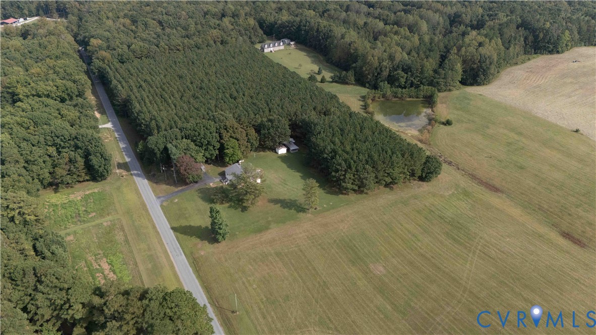 288 Daniel Road Blackstone, VA 23824 - Photo 30 of 38 Aerial view of property and surrounding area with