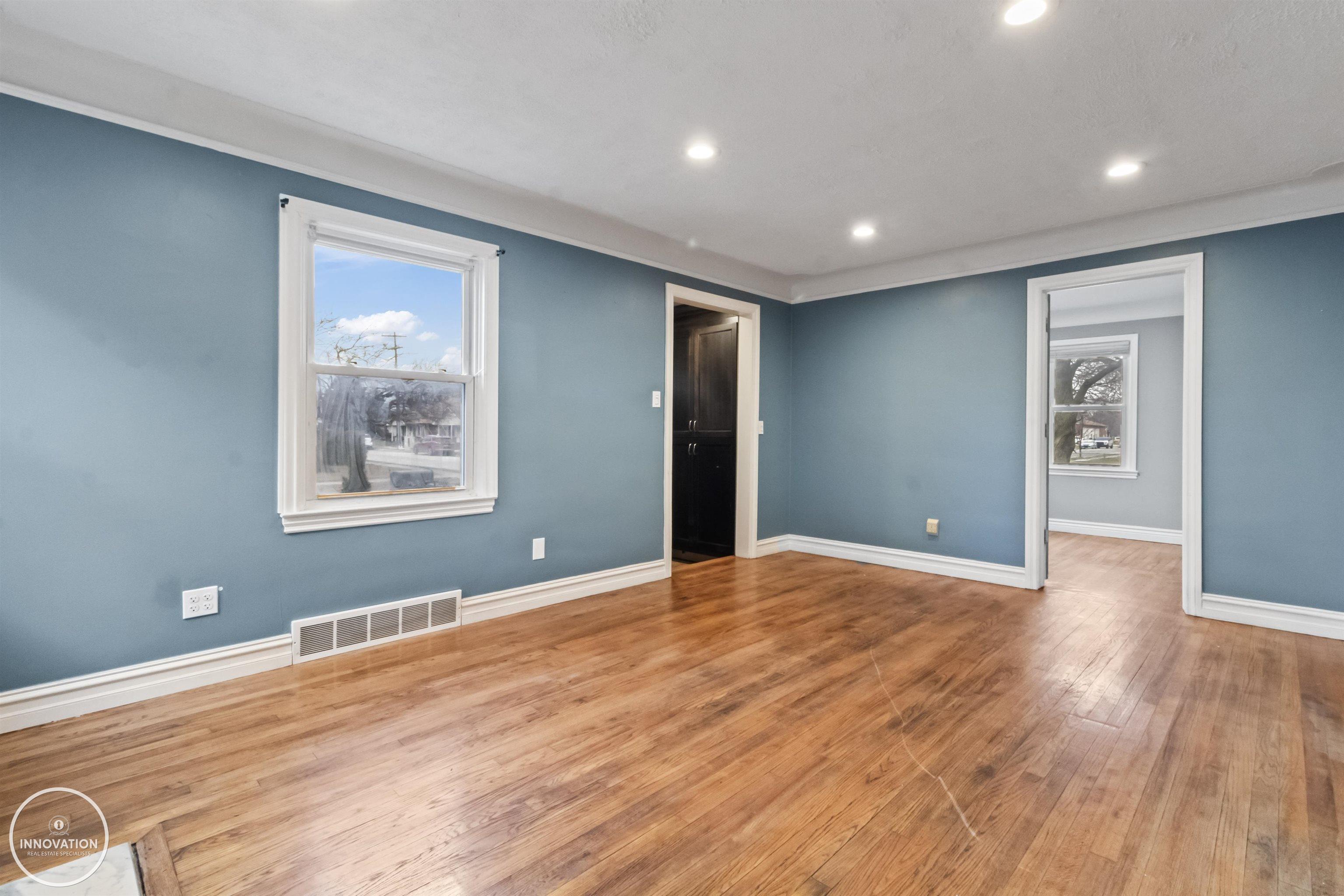 22174 Rausch Avenue Eastpointe, MI 48021 - Photo 10 of 34