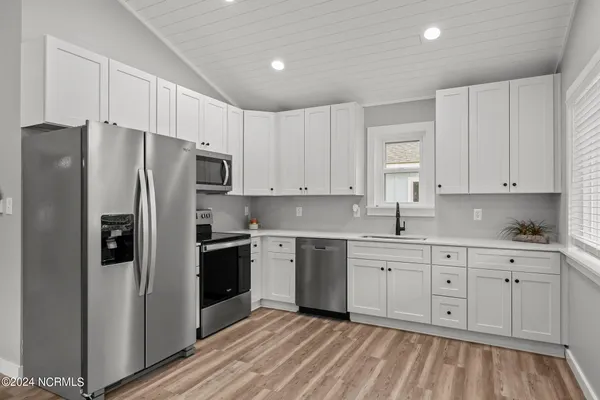 $240,000 | 165 Long Pond Loop, Swansboro, NC 28584