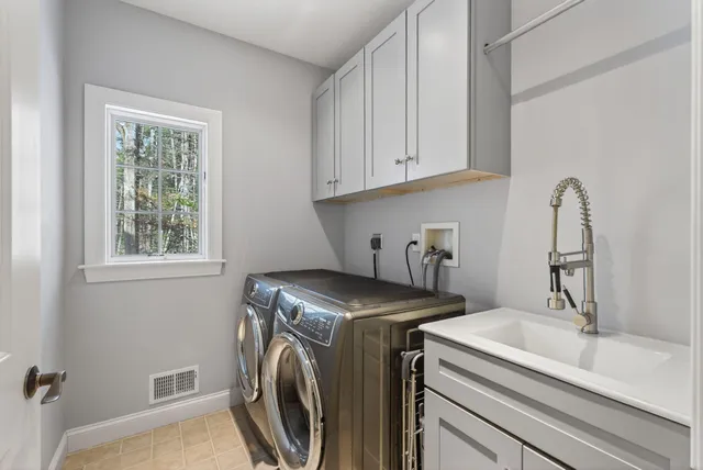 $1,485,000 | 7 Saddle Way, Kennebunkport, ME 04046