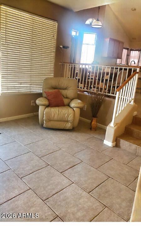 11058 East Cholla Road Mesa, AZ 85207 - Photo 8 of 22 a view of lobby with furniture