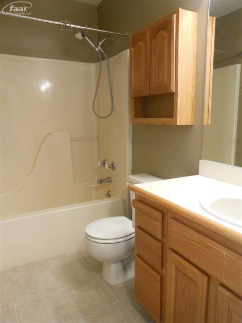 10130 Washburn Road Goodrich, MI 48438 - Photo 18 of 24 20390716-17.JPG