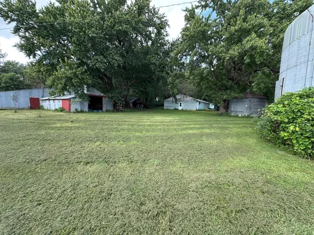 $337,500 | 28935 Paul Avenue, Worthington, MN 56187