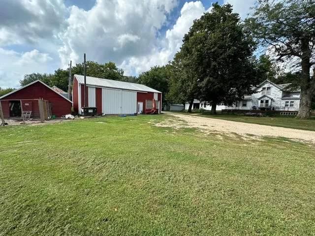 $337,500 | 28935 Paul Avenue, Worthington, MN 56187