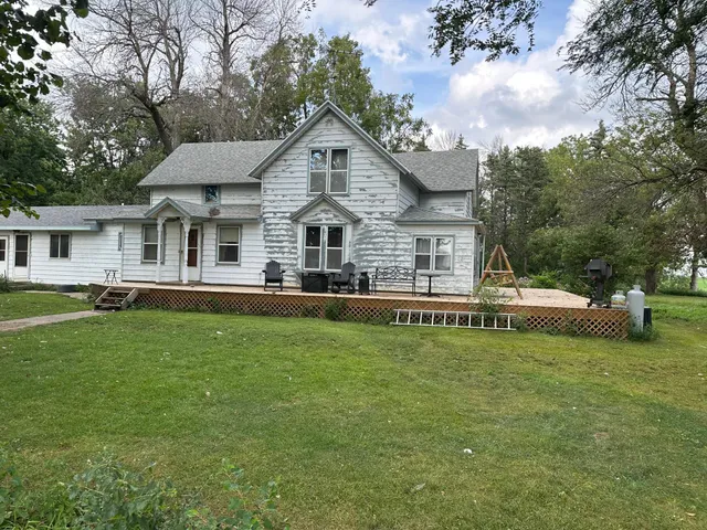 $337,500 | 28935 Paul Avenue, Worthington, MN 56187