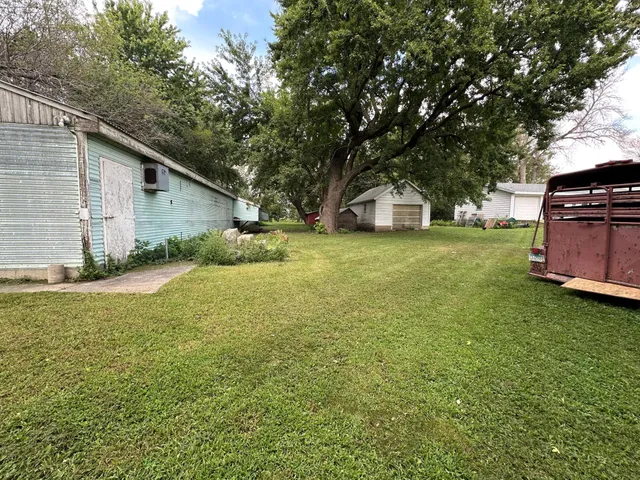 $337,500 | 28935 Paul Avenue, Worthington, MN 56187