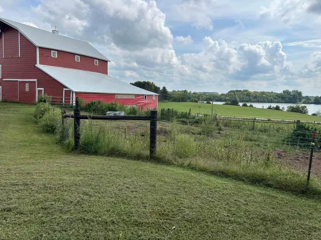 $337,500 | 28935 Paul Avenue, Worthington, MN 56187