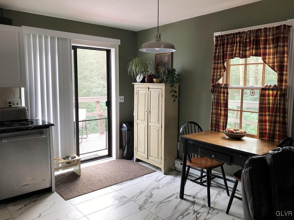 192 Mertz Road Kunkletown, PA 18058 - Photo 8 of 29 a workspace with furniture and window
