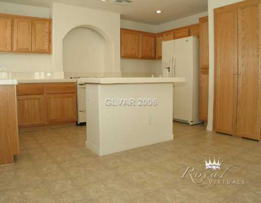 7250 Phlox Road Las Vegas, NV 89113 - Photo 2 of 8 Kitchen.
