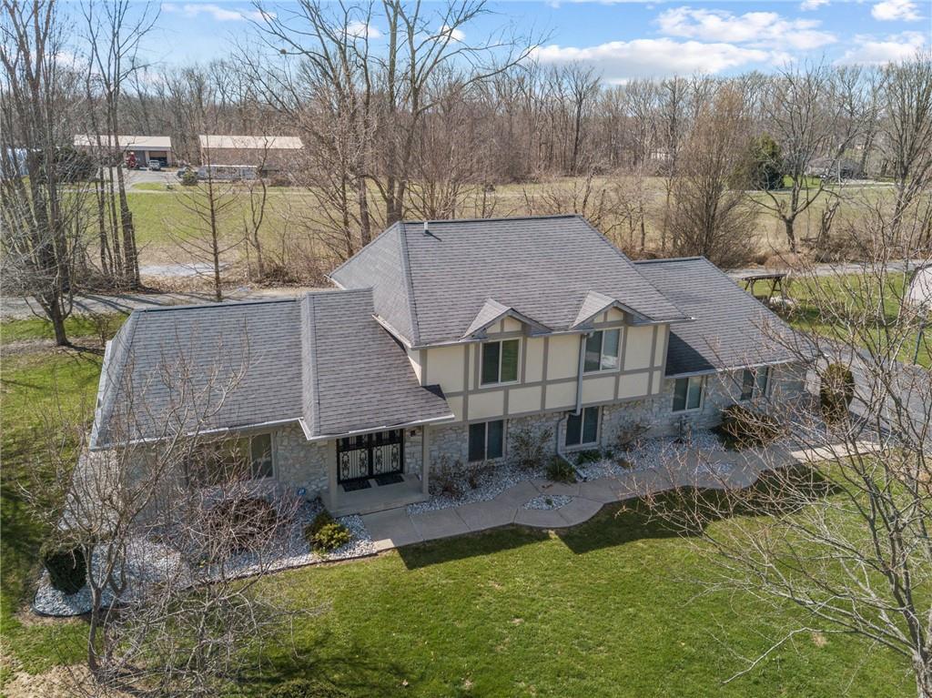 1108 Ridgeview Court Avon, IN 46123 - Photo 3 of 49