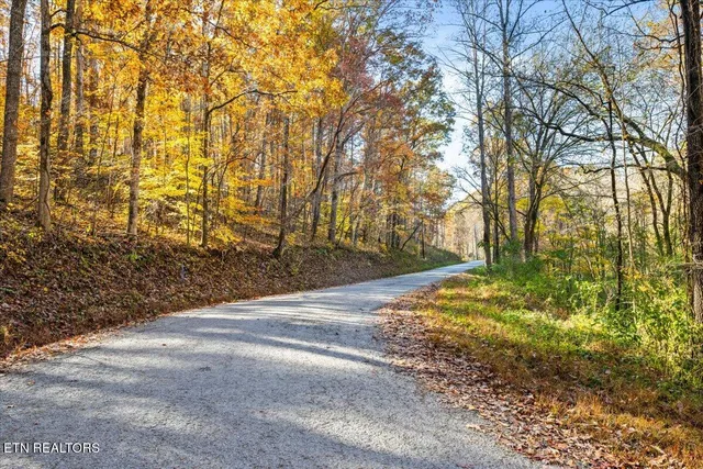 $144,900 | 1 East Dogwood Trail, La Follette, TN 37766