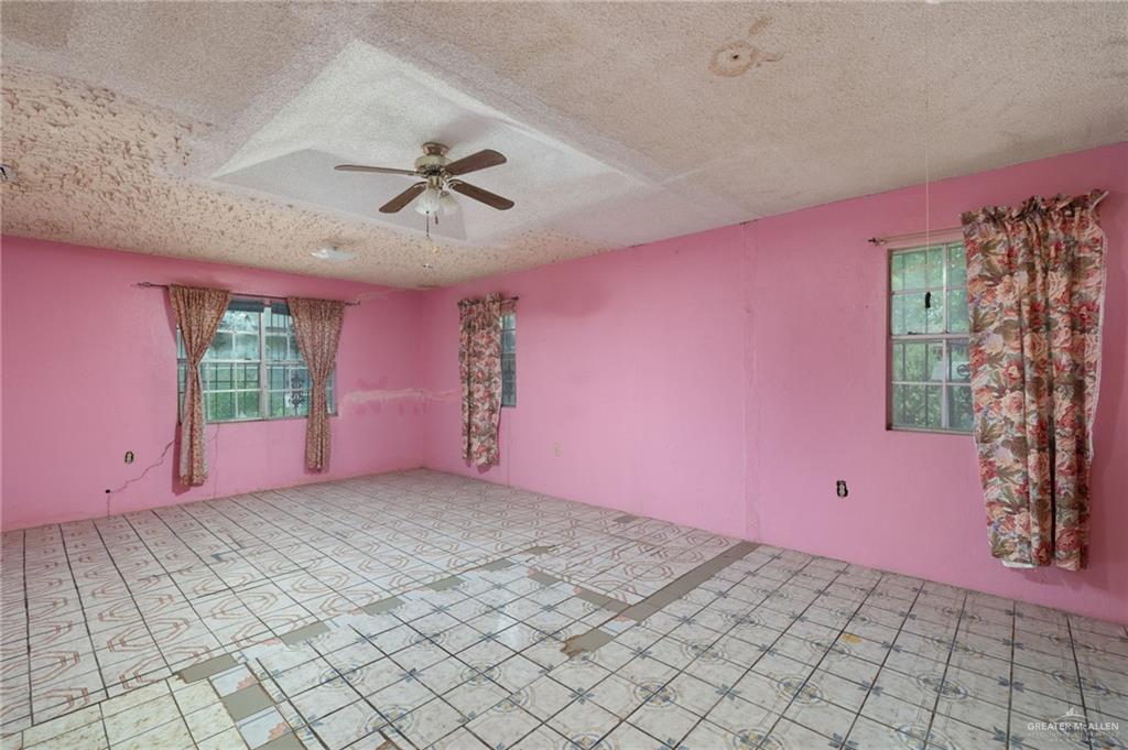 4012 South Raul Longoria Road Edinburg, TX 78542 - Photo 6 of 14 Gallery Image 6