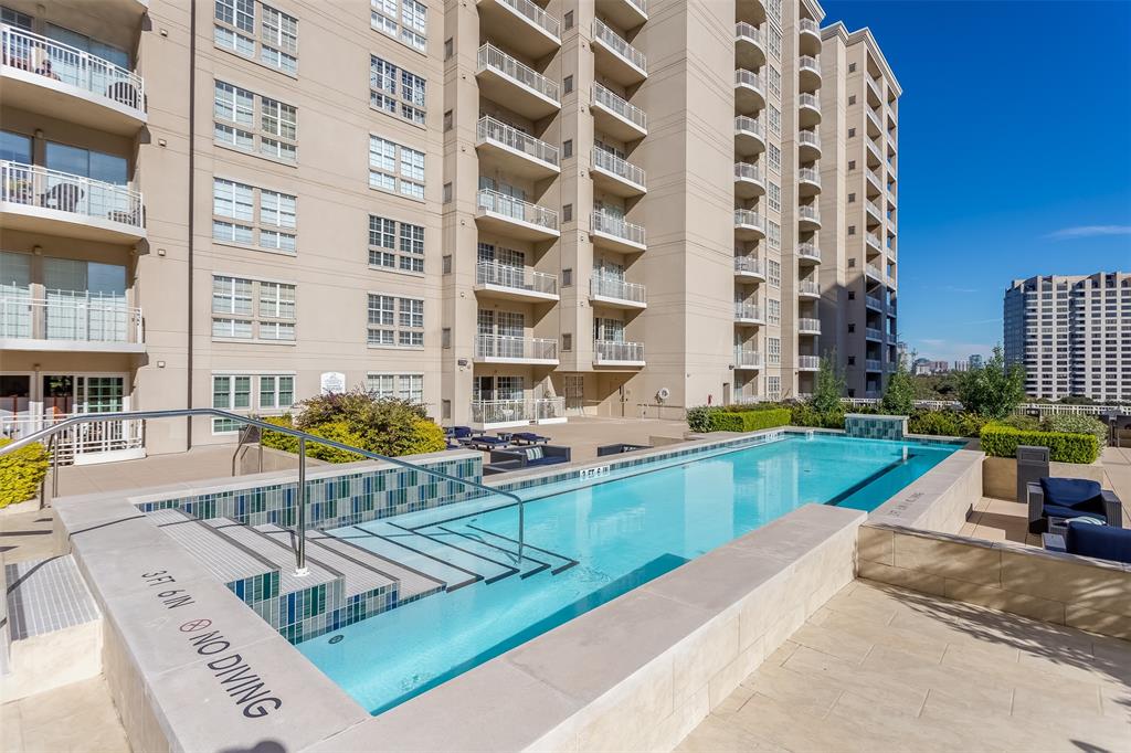 3225 Turtle Creek Boulevard, Unit 10 Dallas, TX 75219 - Photo 24 of 38 View of community pool