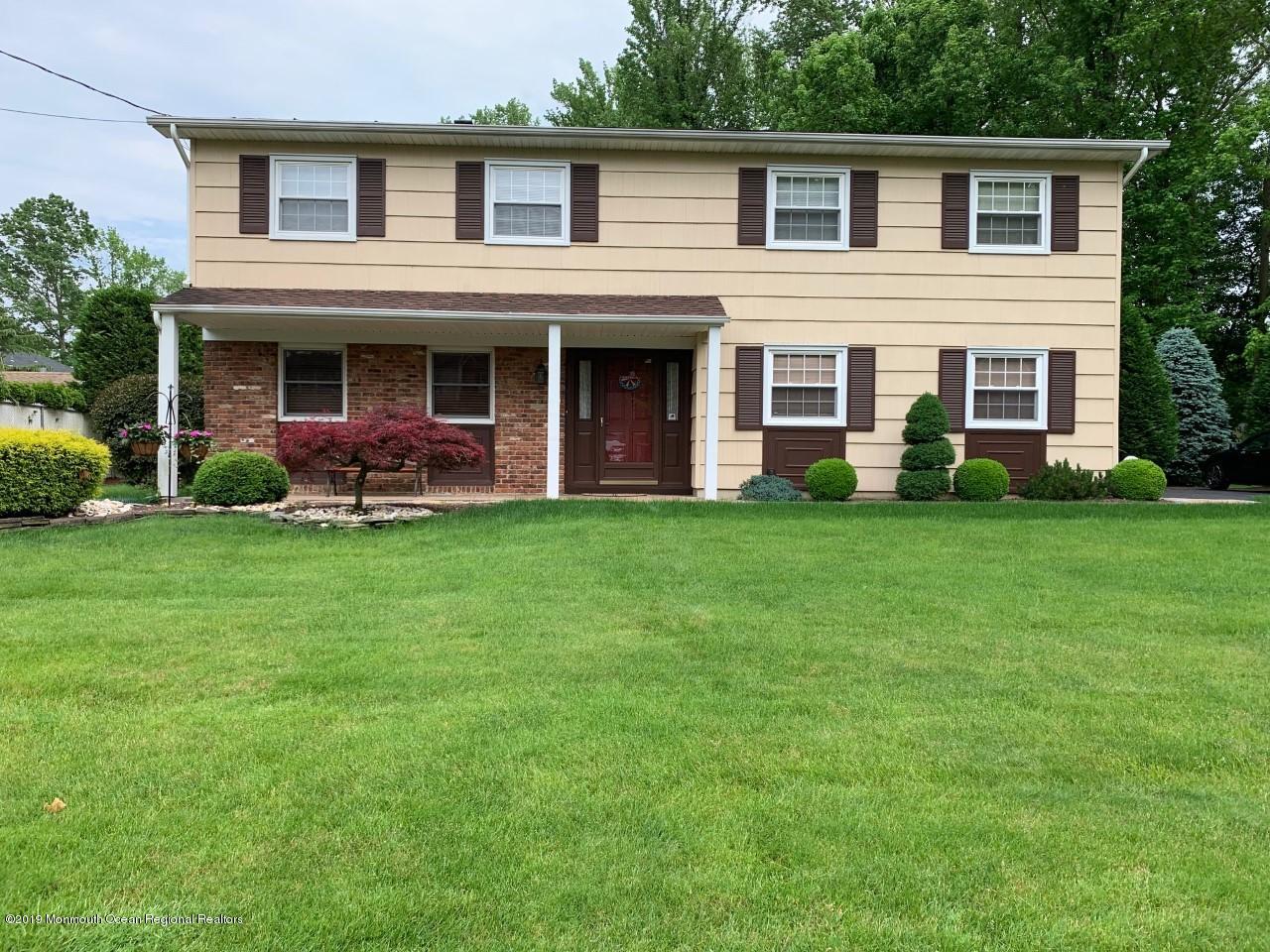 3 Robinson Road Morganville, NJ 07751 - Photo 1 of 45 Front